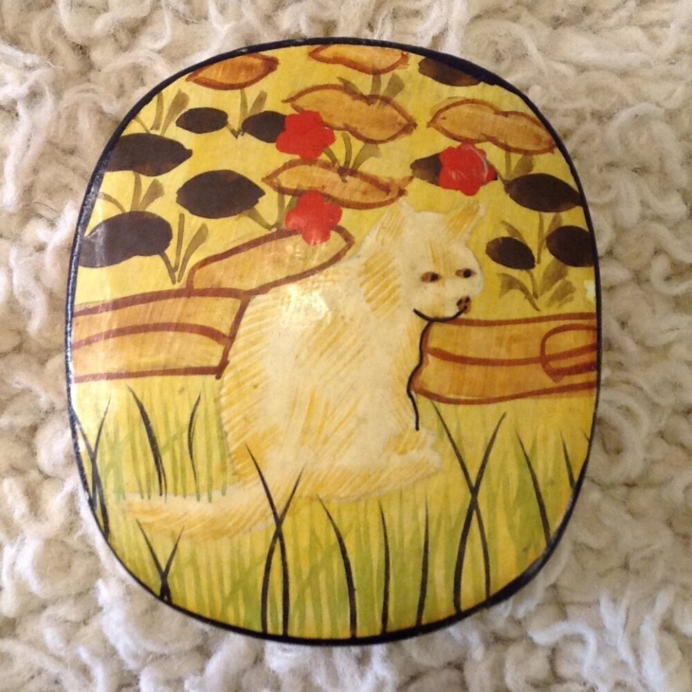 VTG Hand Crafted Wooden/Decorative Trinket Box. Basswood, Cottagecore, Folk Art